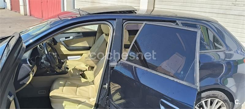 Usado Audi A3 Ambiente 140 HP (102 kW) 2011 Azul Citadino