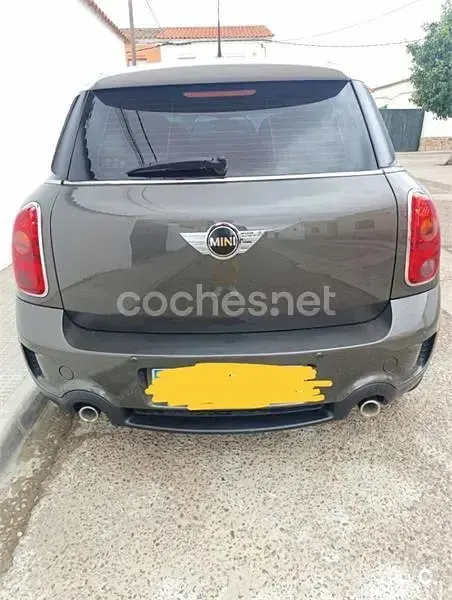 Usado Mini Cooper SD Countryman 143 CV (105 kW) 2011 Marrón SUV
