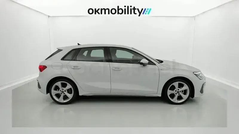 Usado Audi A3 S-Line 150 CV (110 kW) 2024 Blanco Berlina