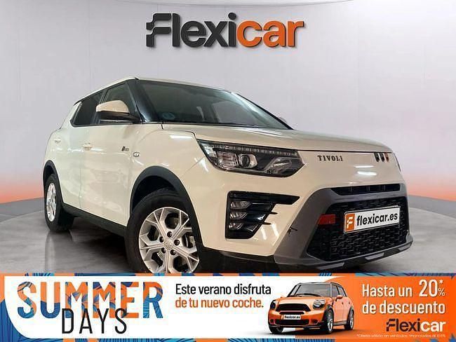 Blanco Usado 2024 Ssangyong Tivoli Limited SUV | 19.690 € (Precio justo) - Imagen 1/4