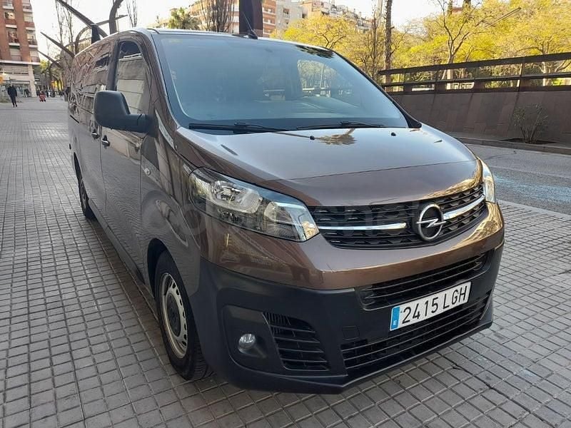 Usado Opel Vivaro 125 HP (91 kW) 2019 Castanho Monovolume