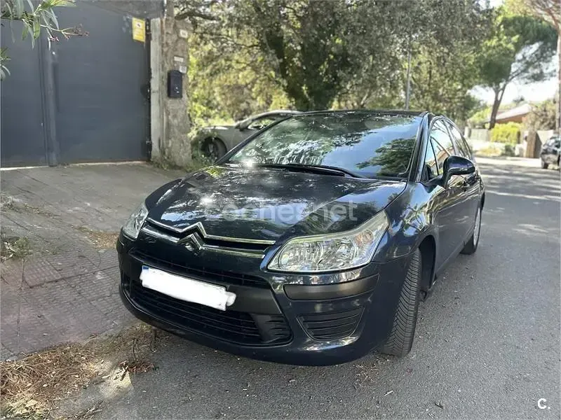 Usado Citroën C4 110 CV (80 kW) 2009 Verde Berlina