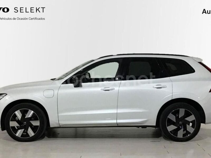 Usado Volvo XC60 Plus 350 CV (257 kW) 2023 Blanco SUV