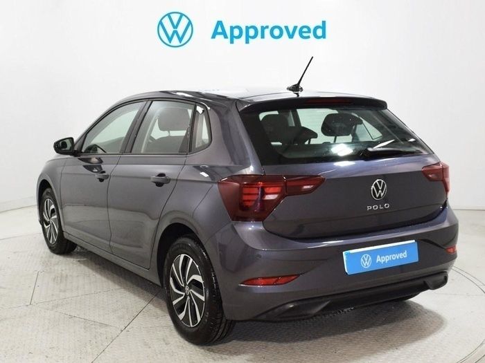 Gris Usado 2024 VW Polo Life Utilitario | 18.200 € (Precio justo) - Imagen 1/4