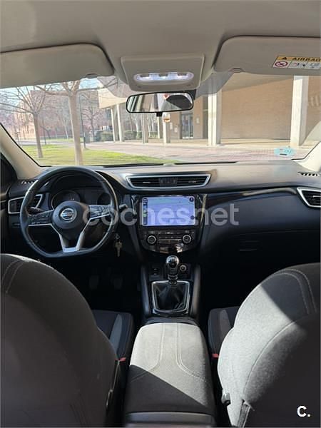 Usado Nissan Qashqai Tekna 130 CV (95 kW) 2018 Blanco SUV