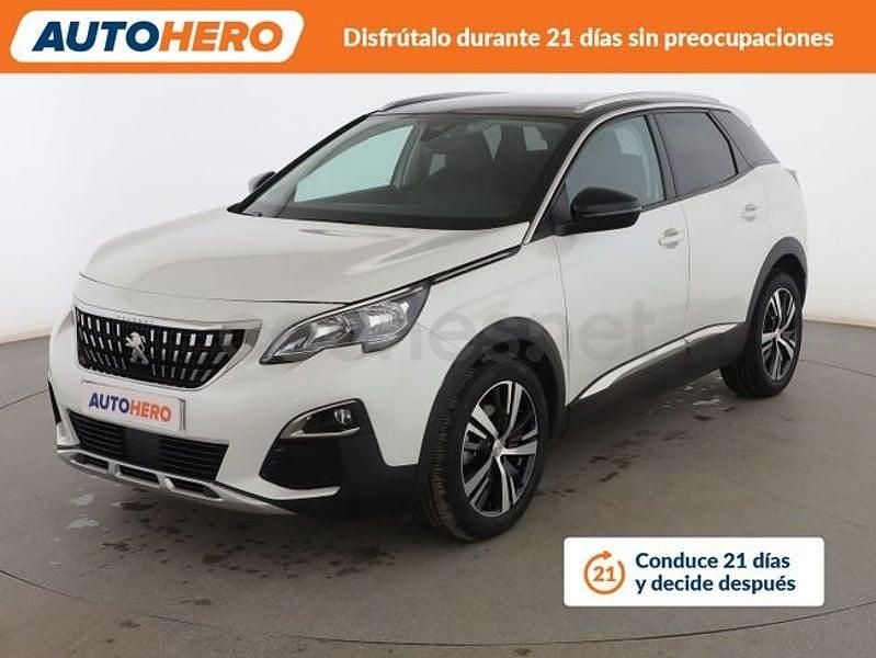 Usado Peugeot 3008 Allure 131 CV (96 kW) 2018 Blanco Monovolumen