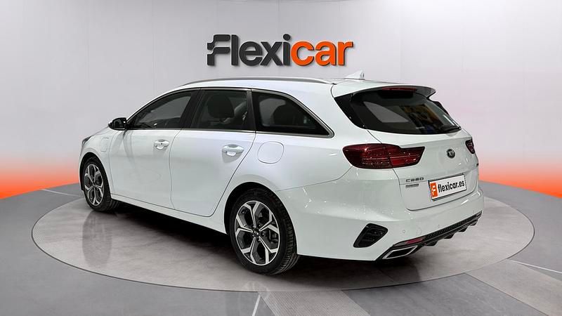 Usado Kia Ceed 141 CV (103 kW) 2021 Blanco Utilitario