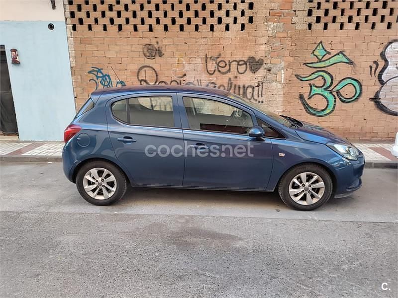 Usado Opel Corsa Selective 90 CV (66 kW) 2016 Azul Berlina