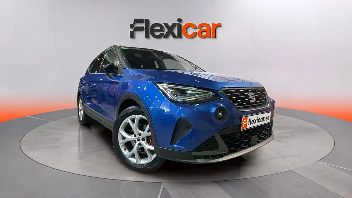 Usado Seat Arona FR 110 CV (80 kW) 2022 SUV