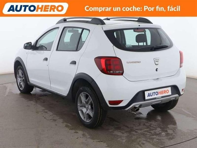 Blanco Usado 2019 Dacia Sandero Essentiel Utilitario | 10.099 € (Precio justo) - Imagen 1/4