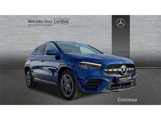 Usado Mercedes GLA250 AMG line 218 CV (160 kW) 2024 Blanco SUV