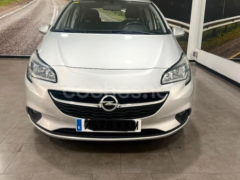 Plateado Usado 2018 Opel Corsa Selective Utilitario | 10.500 € (Un poco caro) - Imagen 1/4
