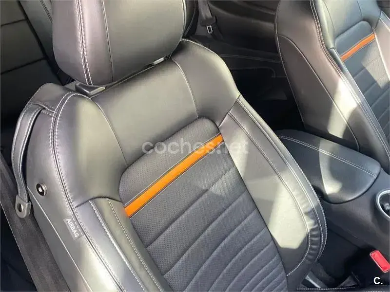 Usado Ford Mustang 459 CV (337 kW) 2022 Gris / plata Coupe