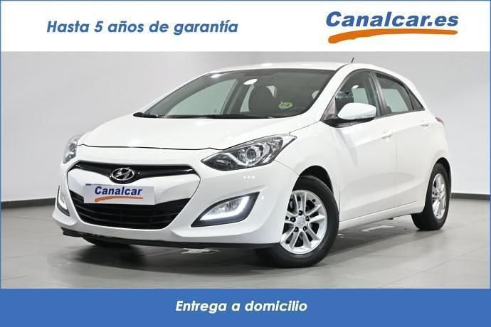 Blanco Usado 2014 Hyundai i30 Utilitario | 8731 € (Precio justo) - Imagen 1/4