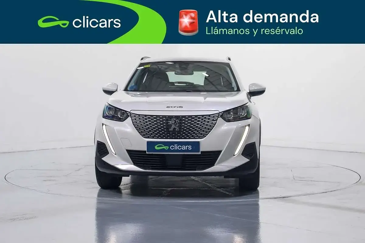 Usado Peugeot e-2008 Allure 100 kW (136 CV) 2020 Blanco SUV