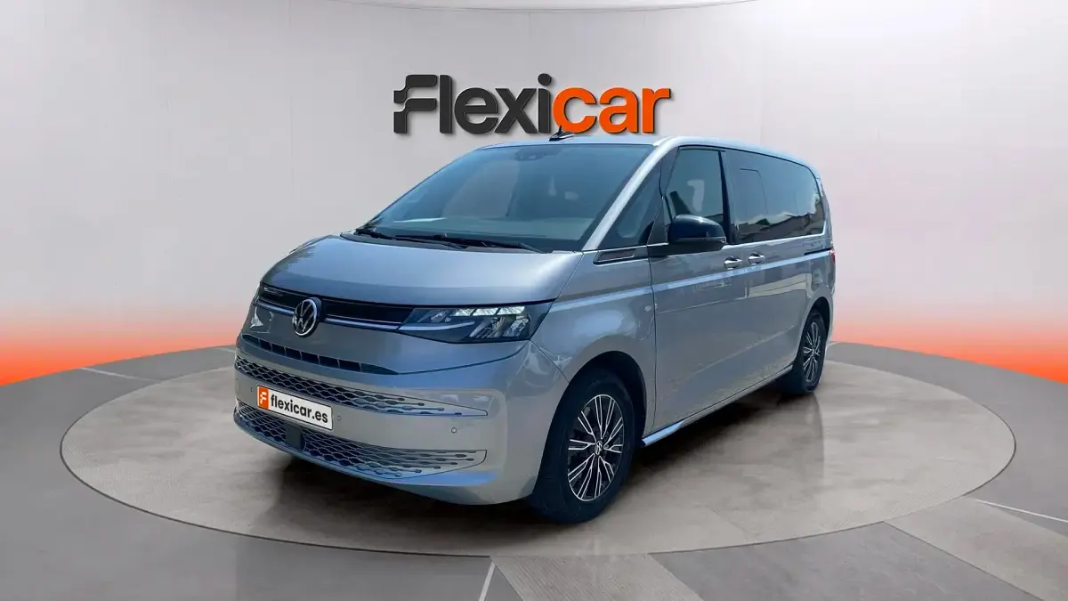 Usado VW Multivan Life 218 CV (160 kW) 2022 Gris Monovolumen