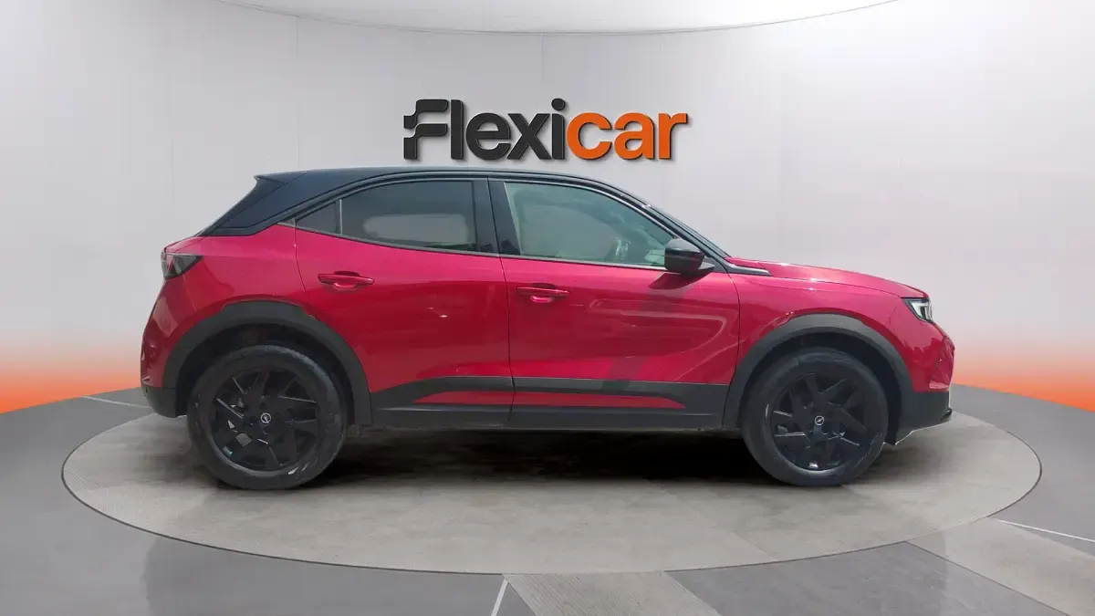 Usado Opel Mokka 136 CV (100 kW) 2023 Granate SUV