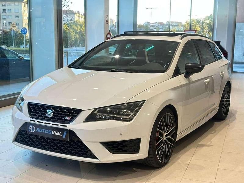 Usado Seat Leon ST CUPRA 290 CV (213 kW) 2016 Blanco Familiar