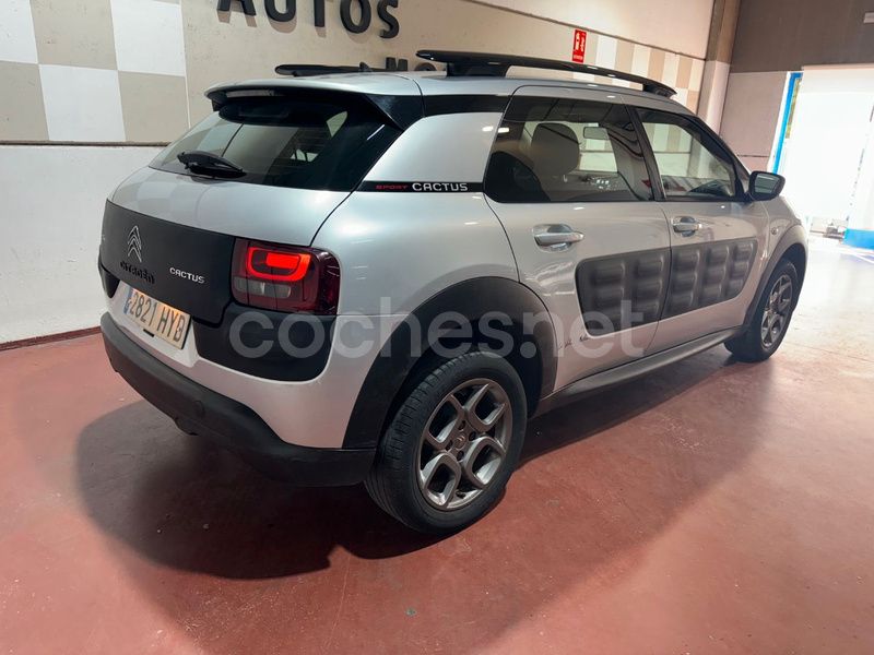 Usado Citroën C4 Cactus Feel 82 CV (60 kW) 2014 Gris Utilitario