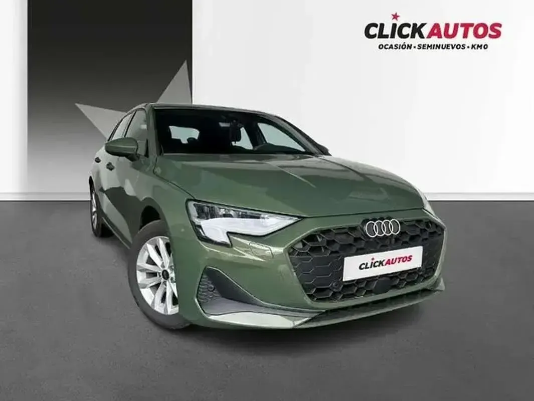 Usado Audi A3 116 CV (85 kW) 2025 Verde Berlina