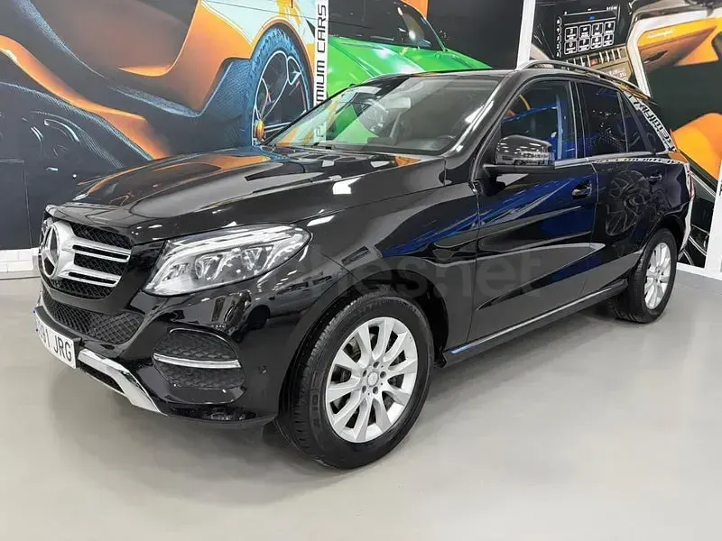 Usado Mercedes GLE250 204 CV (150 kW) 2017 Negro SUV