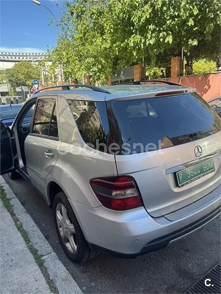 Gris / plata Usado 2006 Mercedes ML320 SUV | 5300 € (Super precio) - Imagen 1/4
