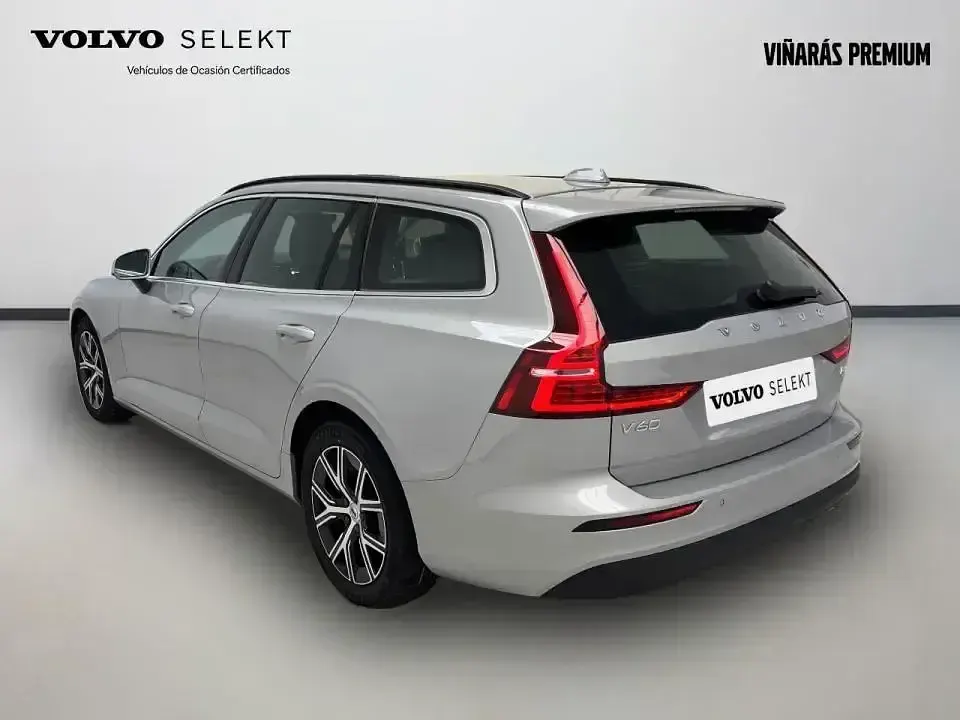 Usado Volvo V60 Core 197 CV (144 kW) 2025 Otro Familiar