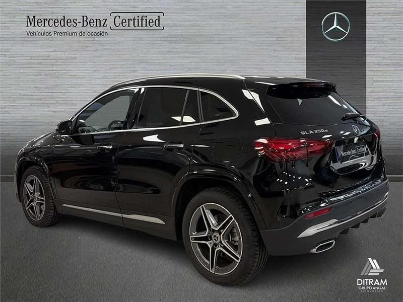 Usado Mercedes GLA250 218 CV (160 kW) 2025 SUV