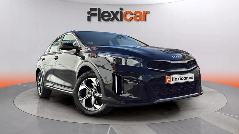 Usado Kia XCeed 120 CV (88 kW) 2023 Negro SUV