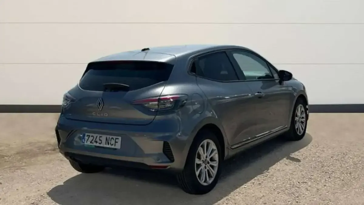 Usado Renault Clio V Evolution 101 CV (74 kW) 2025 Gris Berlina