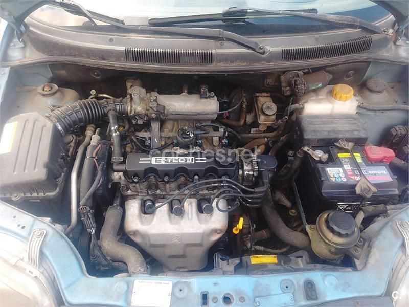 Usado Chevrolet Kalos SE 83 CV (61 kW) 2005 Azul Berlina