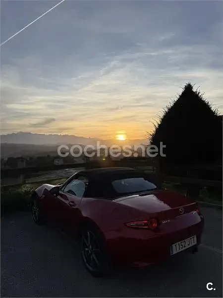 Usado Mazda MX5 Inclusive 160 CV (117 kW) 2016 Rojo Descapotable