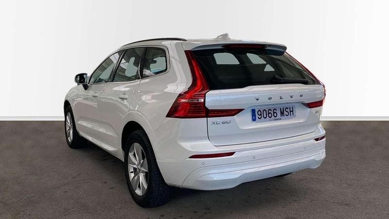 Usado Volvo XC60 Core 197 CV (144 kW) 2024 SUV