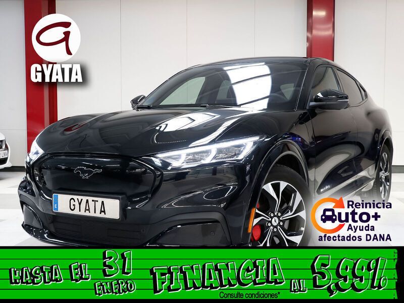 Negro Usado 2023 Ford Mustang Mach-E SUV | 43.990 € (Buen precio) - Imagen 1/4