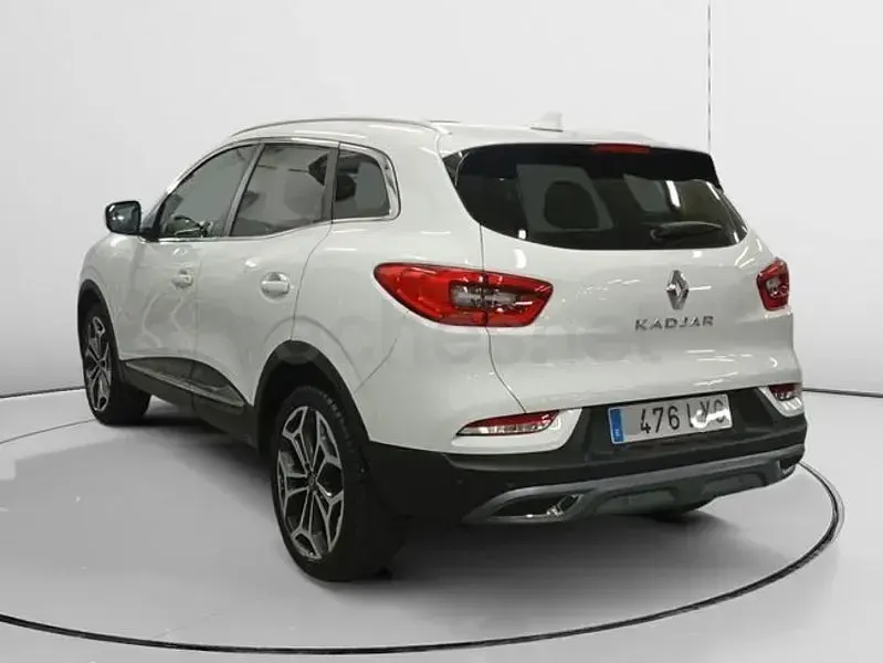 Usado Renault Kadjar Techno 140 CV (102 kW) 2022 Blanco SUV
