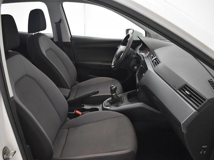 Usado Seat Arona Style 110 CV (80 kW) 2021 Blanco SUV