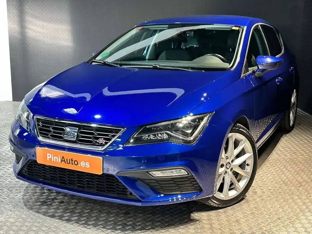Usado Seat Leon ST FR 150 CV (110 kW) 2018 Azul Familiar