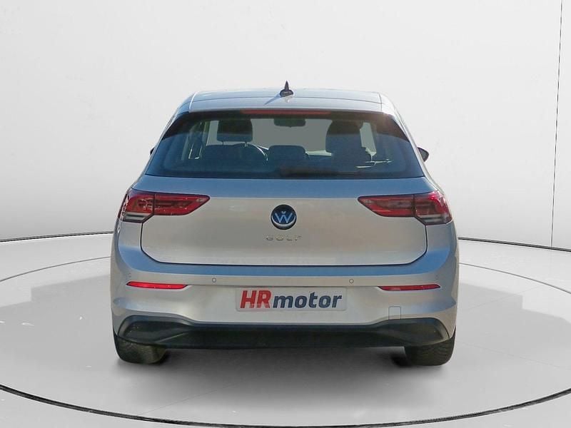 Usado VW Golf VIII Life 111 CV (81 kW) 2024 Gris Utilitario