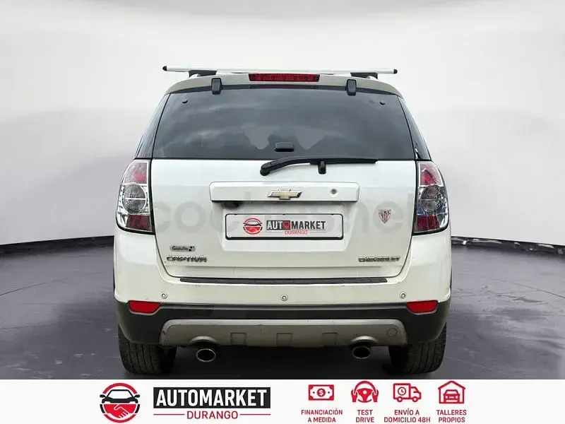 Usado Chevrolet Captiva LTZ 184 CV (135 kW) 2012 Blanco SUV