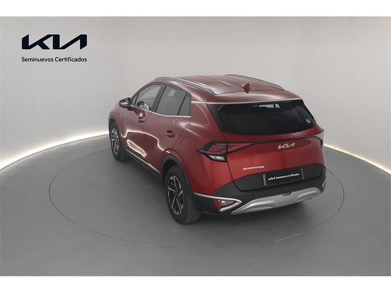 Usado Kia Sportage 150 CV (110 kW) 2024 Rojo SUV