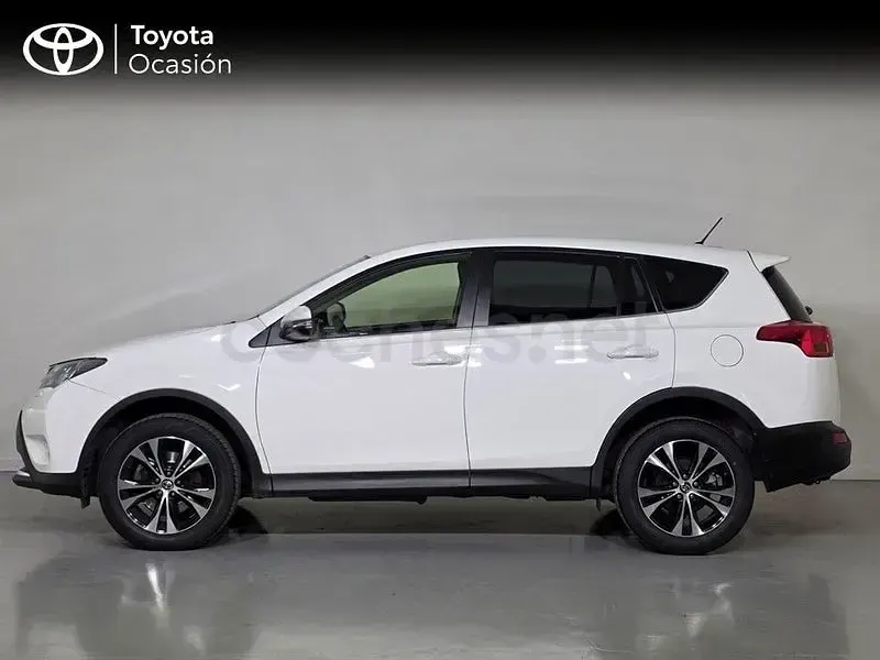 Usado Toyota RAV4 Advance 124 CV (91 kW) 2014 Blanco SUV