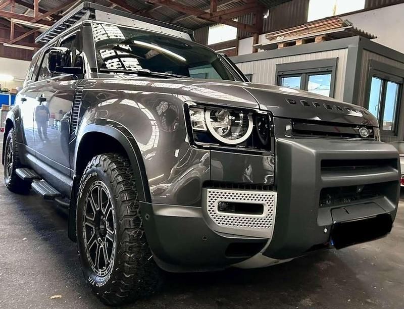 Gris Usado 2022 Land Rover Defender Dynamic SUV | 57.990 € - Imagen 1/4