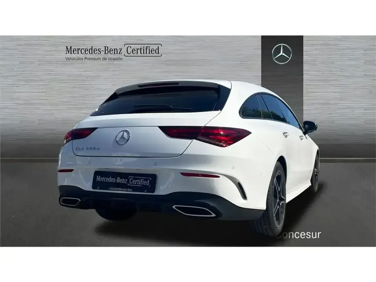 Usado Mercedes CLA200 149 CV (109 kW) 2022 Blanco Coupe