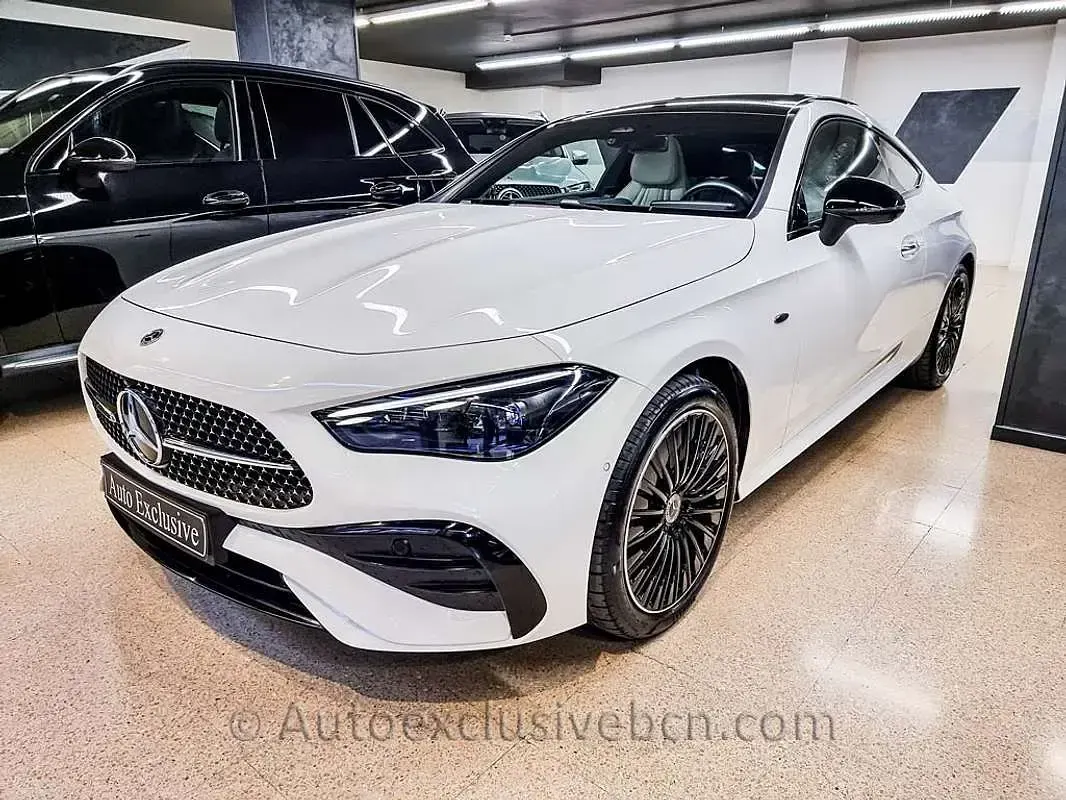 Käytetty Mercedes CLE300 313 HP (230 kW) 2025 Valkoinen Coupe - kaksiovinen