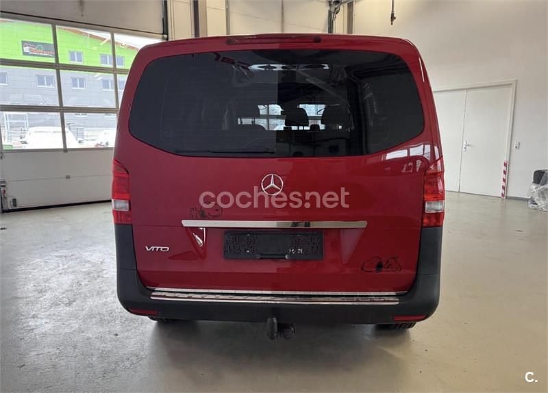 Usado Mercedes Vito Marco Polo 88 CV (64 kW) 2016 Rojo Van