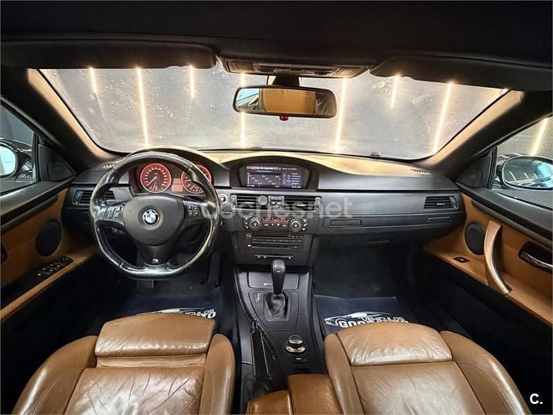 Usado BMW 330 Cabriolet 231 CV (169 kW) 2007 Negro Descapotable
