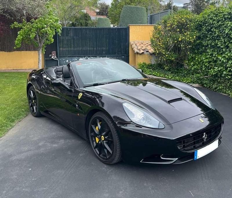 Usado Ferrari California 460 CV (338 kW) 2009 Negro Descapotable