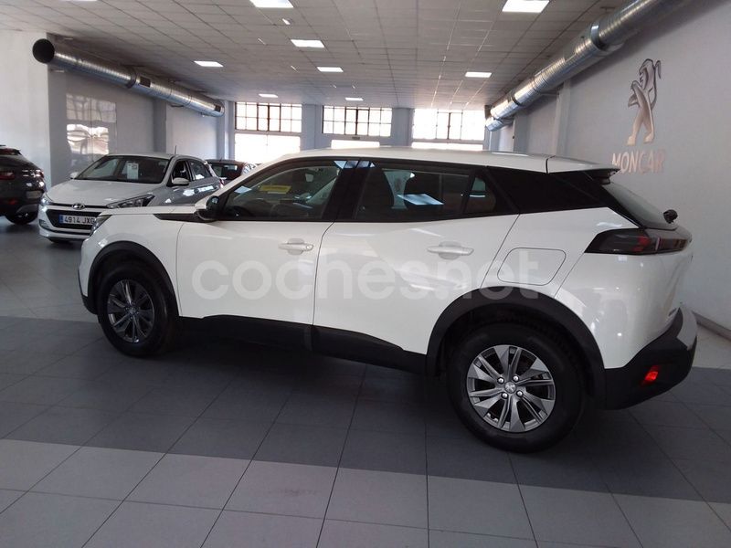 Usado Peugeot 2008 Allure 100 CV (73 kW) 2020 Blanco SUV