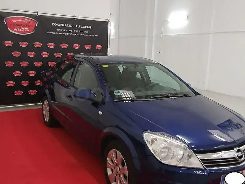Usado Opel Astra Enjoy 100 CV (73 kW) 2009 Azul Berlina