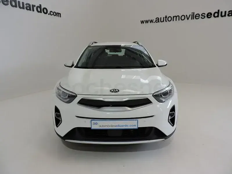 Usado Kia Stonic 100 CV (73 kW) 2020 Blanco SUV